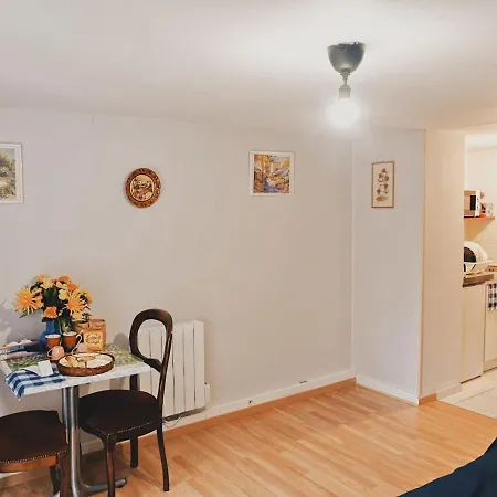 Chez Sophie - Part